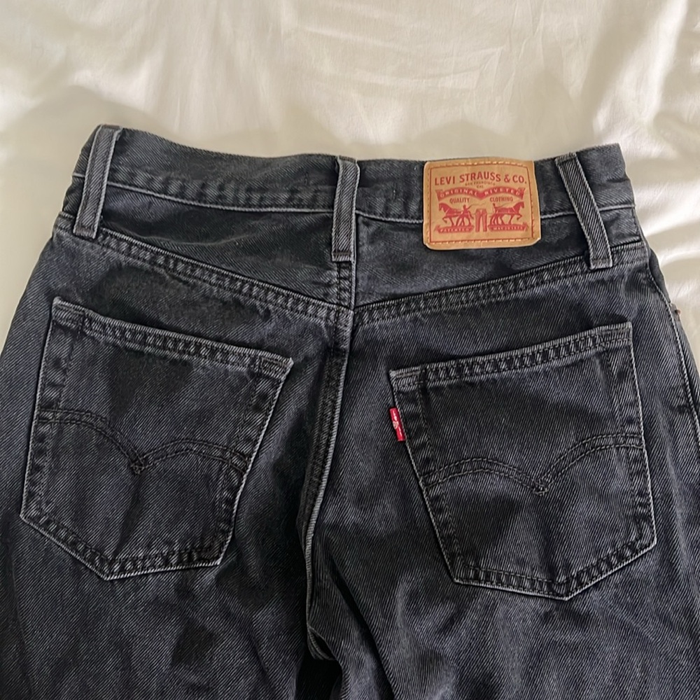 Black Levi's '94 Baggy Jeans